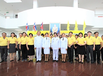 ชาว “สวนสุนันทา” ศูนย์ฯสมุทรสงคราม
พร้อมใจร่วมพิธีถวายพระพรในหลวง