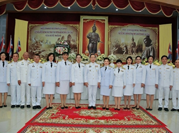 Wreath Laying Ceremony to Pay Homage to
the Royal Portrait of King Narai the
Great at the Samut Songkhram Provincial
Administrative Organization Auditorium