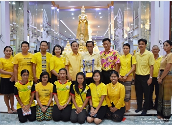 Lent Candle Offering Ceremony and the
Awarding of the Winner of the Lent
Candle Festival at Bang Noi Temple, Bang
Khonthi District, Samut Songkhram
Province