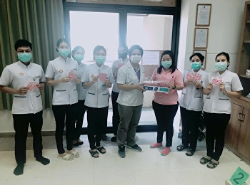 “ราชภัฏสวนสุนันทา”  ศูนย์ฯสมุทรสงคราม
ห่วงใยสุขภาพนักศึกษาและบุคลากร
มอบหน้ากากอนามัยป้องกันและเฝ้าระวังโควิด-19