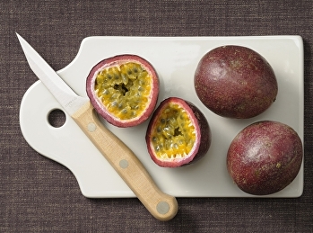 เสาวรส
สรรพคุณของผลไม้รสเปรี้ยวจี๊ดที่มากไปด้วยคุณค่า
การันตีความคู่ควรกับคนทุกวัย