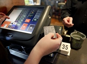 บัตรเครดิตคืออะไร มีข้อดีข้อเสียอย่างไร
ใช้บัตรเครดิตอย่างไรถึงจะไม่เป็นหนี้