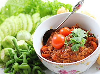 กินผักน้ำพริกตามฤดูกาล
เทรนด์อายุยืนเสริมสุขภาพ