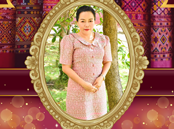 Invitation to participate in the
activity of dressing in Thai cloth.
