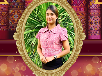 Invitation to participate in the
activity of dressing in Thai cloth.
