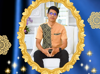 Invitation to join the Thai dress-up
activity 